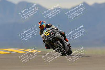 media/Sep-11-2022-SoCal Trackdays (Sun) [[81b7e951af]]/Turn 9 (930am)/